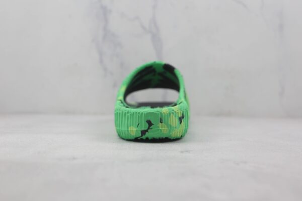adidas-adilette-green-4.jpg