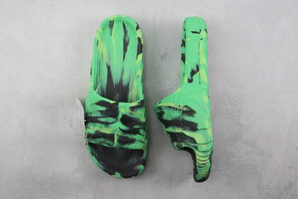 adidas-adilette-green-7.jpg