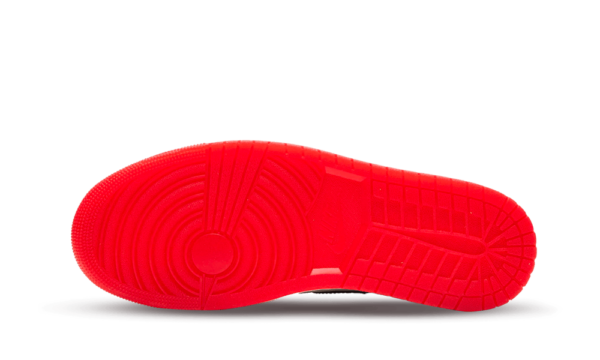 air-jordan-1-high-og-spider-man-7.png