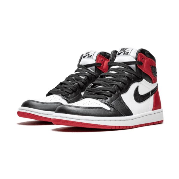 air-jordan-1-high-satin-2.jpg