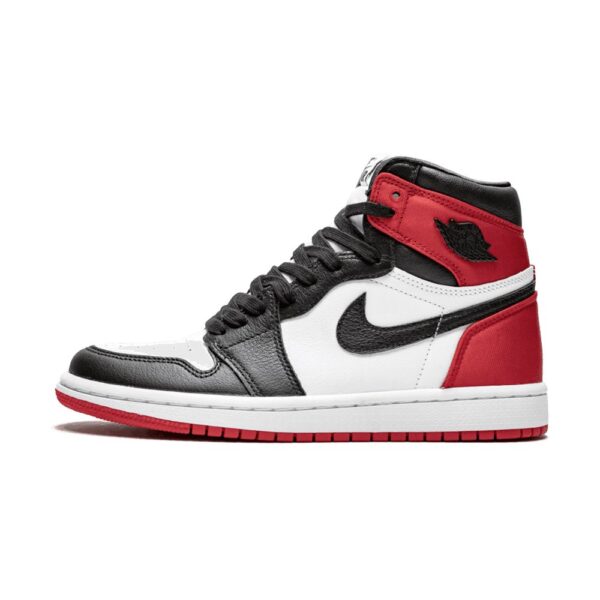 air-jordan-1-high-satin-4.jpg