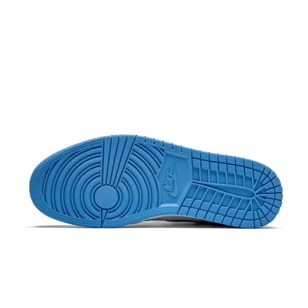 air-jordan-1-university-blue.jpg