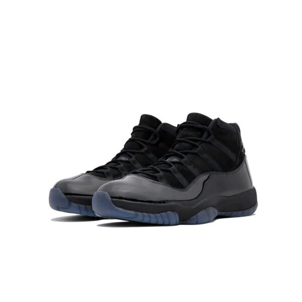 air-jordan-11-blackout-1.jpg