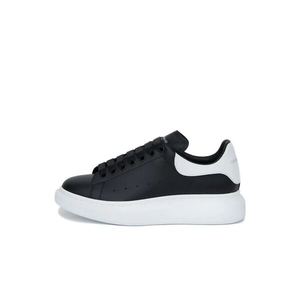 alexander-mcqueen-black-white-3.jpg
