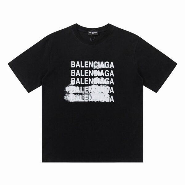 balenciaga-blurred-logo-1.jpg