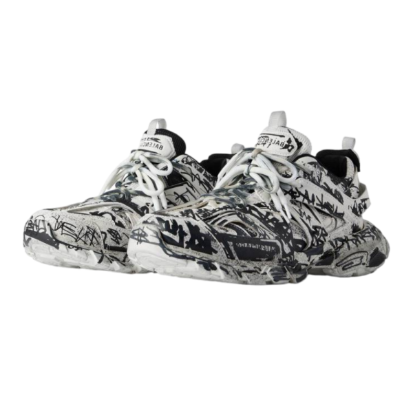 balenciaga-track-mesh-18.png
