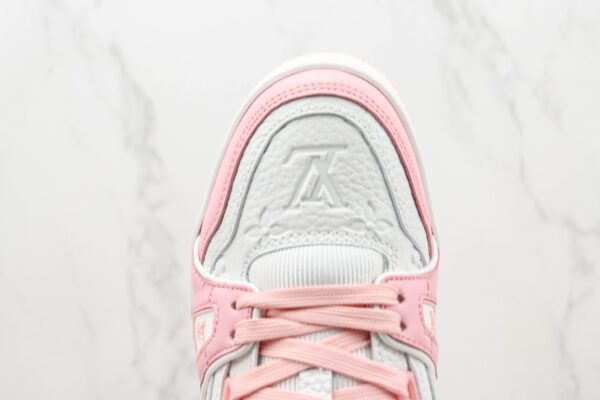 lv-trainer-sneaker-low-pink-2.jpg