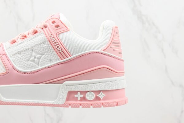 lv-trainer-sneaker-low-pink.jpg