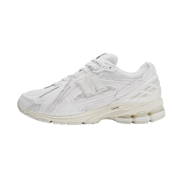 new-balance-1906-d-white-3.png