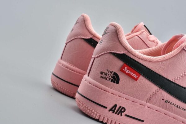 nike-air-force-1-supreme-x-the-north-face-1.jpg