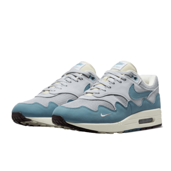 nike-air-max-1-patta-white-grey-11.png