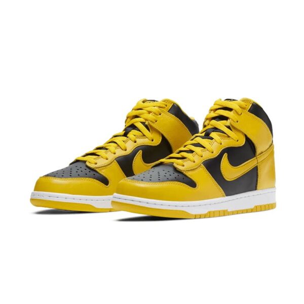 nike-dunk-high-black-varsity-maize.jpg