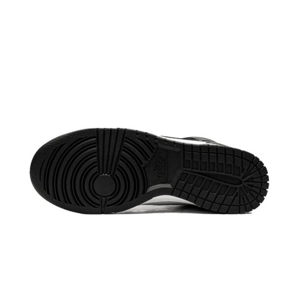 nike-dunk-high-panda.jpg