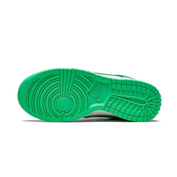 nike-dunk-low-green-glow-1.jpg