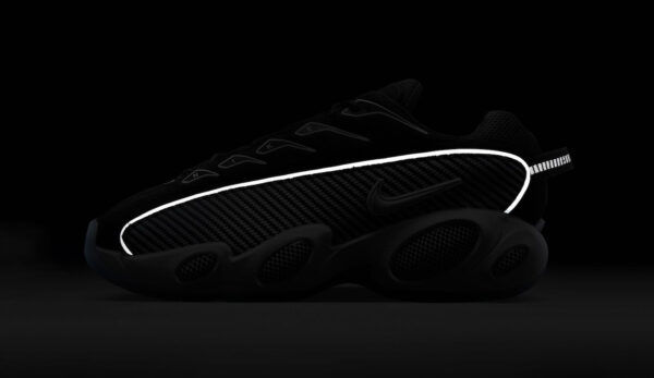 nike-nocta-glide-black-white-4.jpg