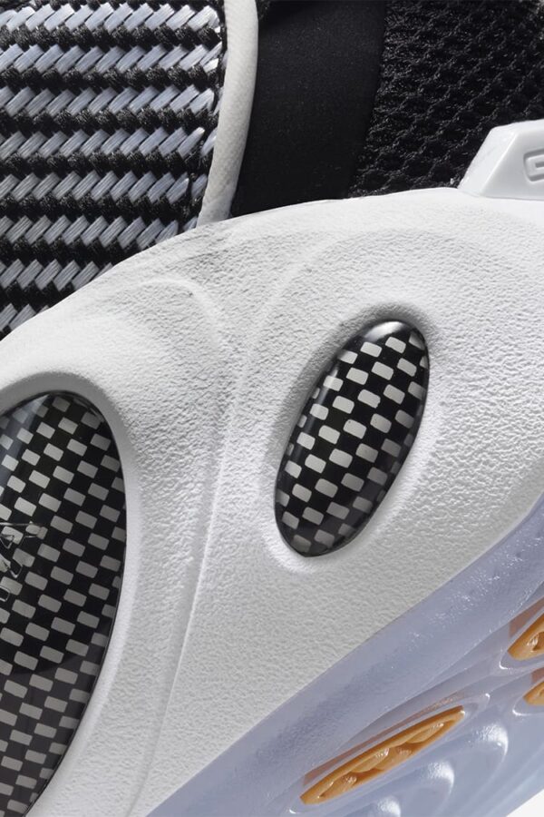 nike-nocta-glide-black-white.jpg