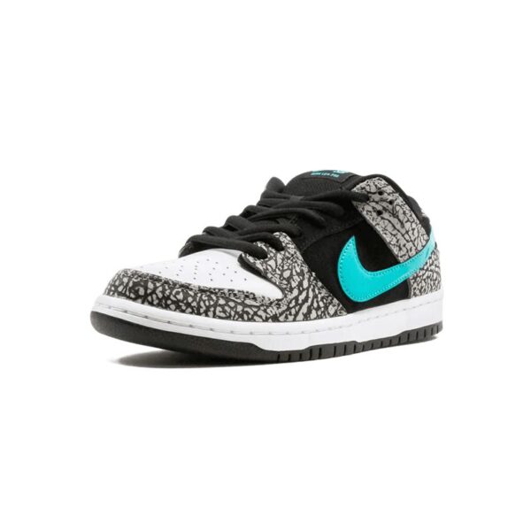 nike-sb-dunk-atmos-elephant-2.jpg