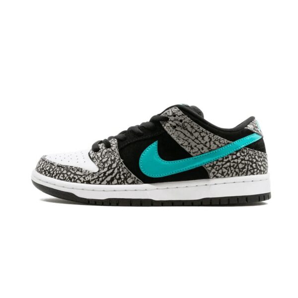 nike-sb-dunk-atmos-elephant-3.jpg
