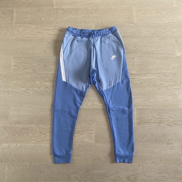 nike-tech-blue-3.jpg