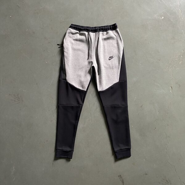 nike-tech-grey-black-3.jpg