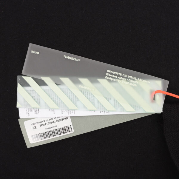 off-white-fit-wavy-line-t-shirt.jpg