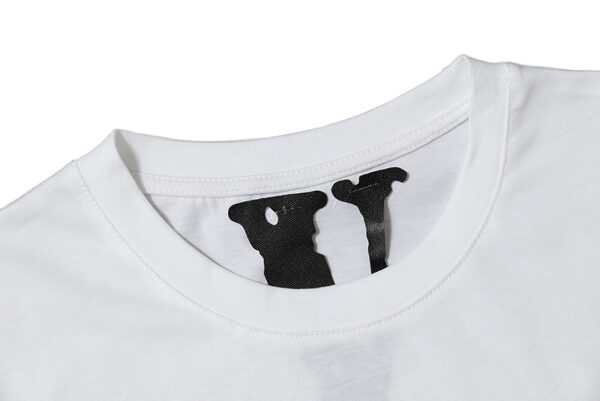vlone-tshirt-4-25.jpeg
