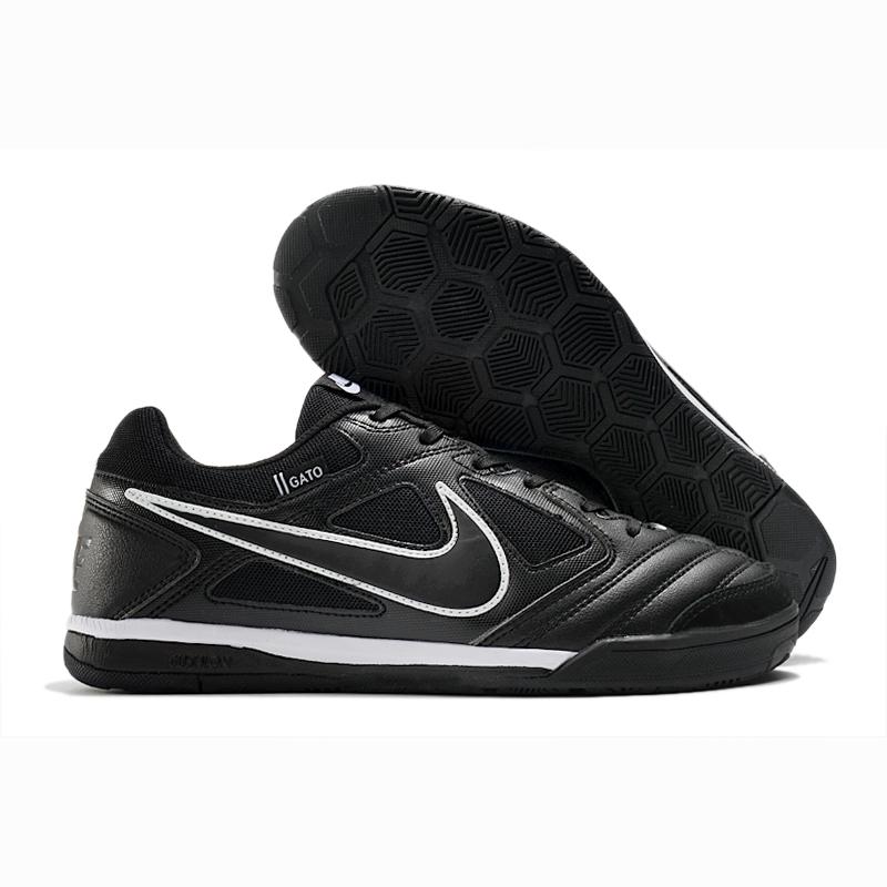 Supreme x Nike SB Gato