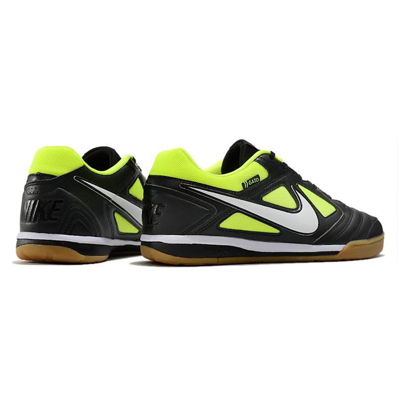 Supreme x Nike SB Gato
