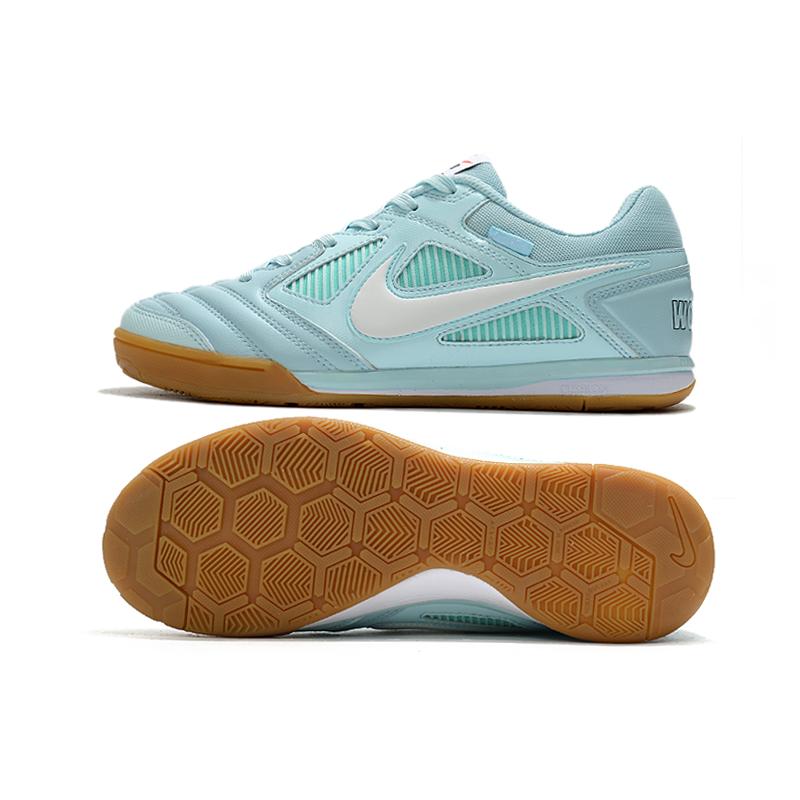 Supreme x Nike SB Gato
