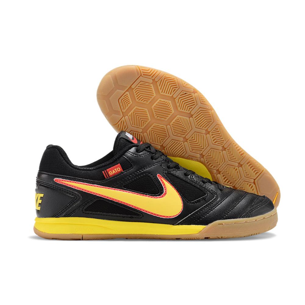 Supreme x Nike SB Gato